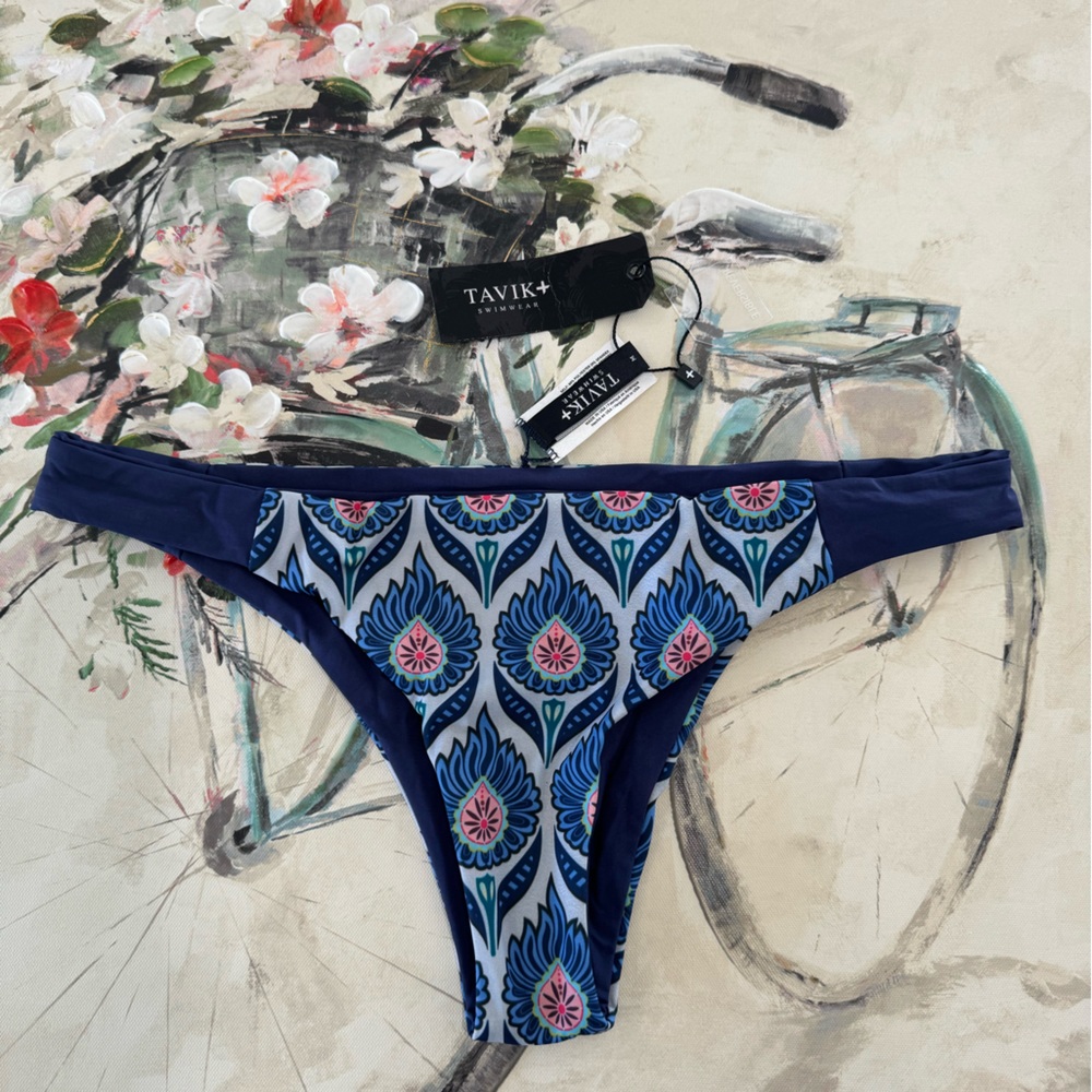 TAVIK reversible print swimming bottom 🤍